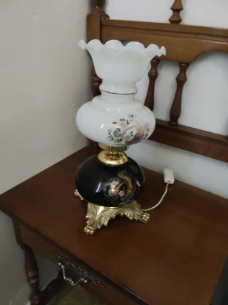 Lámpara de mesa porcelana y metal