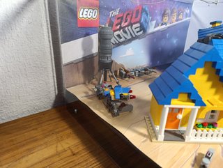 Display Tienda LEGO The Movie 2 Set 70832