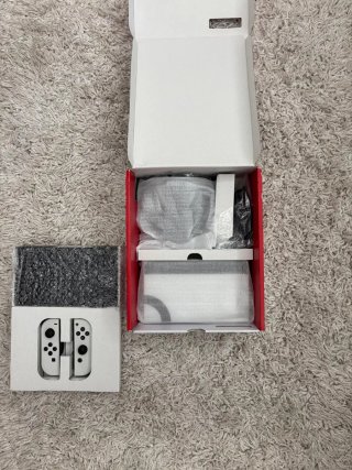 Nintendo Switch OLED Bianco
