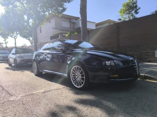 Alfa Romeo GT 2005