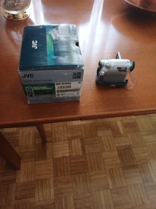 Videocámara Digital JVC GR-D360E