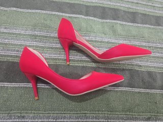 Zapatos tacón rojos T38
