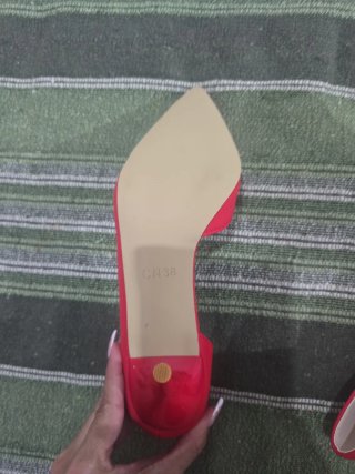 Zapatos tacón rojos T38
