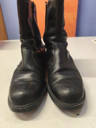 Botas de Piel Negras