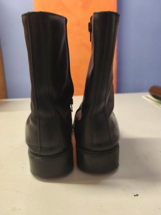 Botas de Piel Negras
