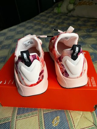 Zapatillas Nike Free Run Florales