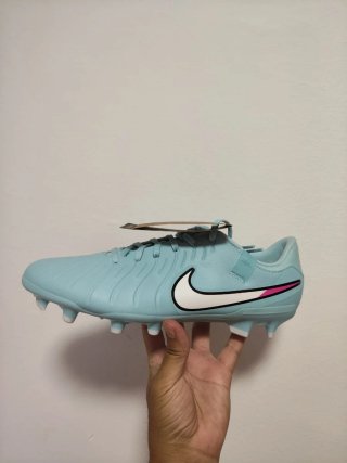 T44,5 Nike Legend 10 Academy  Azul/Rosa