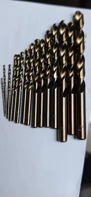 Brocas Cobalto M35
