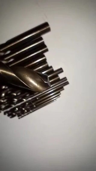 Brocas Cobalto M35