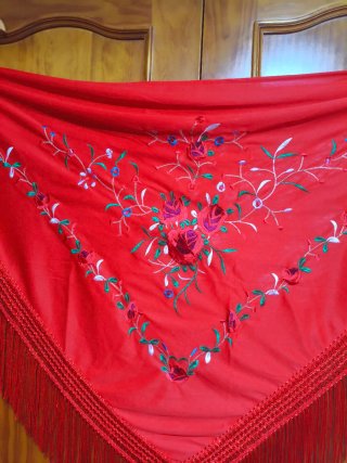 Mantón Flamenco Bordado Flores