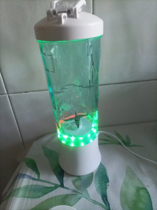 Licuadora portátil recargable USB