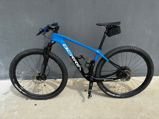 Bicicleta de Montaña Berria Bravo Azul