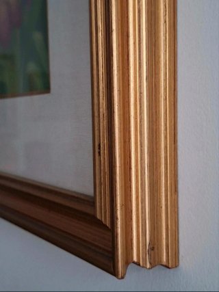Dipinto floreale con cornice dorata