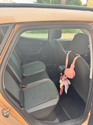 Se vende seat arona precio negociable