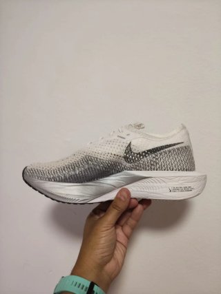 T42 Nike Vaporfly Next% 3 Blancas