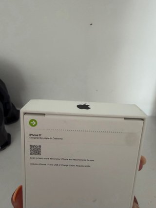 iPhone 17 Black
