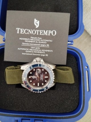 Tecnotempo Submarinista 45mm con válvula de Helio
