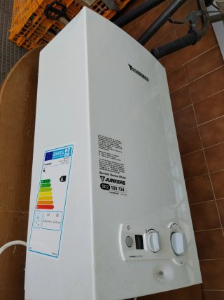 Calentador de gas Junkers WRD 11 - 2 KME 31