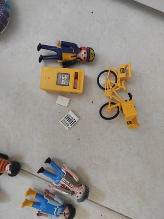 104 Figuras Playmobil Variadas