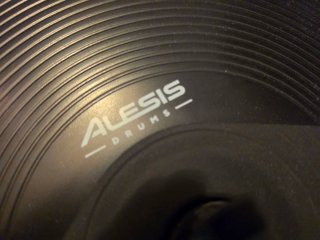 Batería Electrónica Alesis