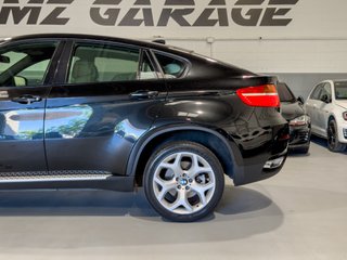 BMW X6 xDrive50i V8 Biturbo 407 CV · Nacional · 120.000 km