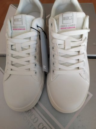 Scarpe nuove donna