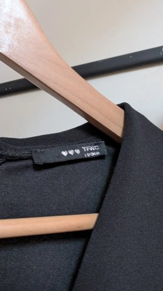 Vestido TFNC Negro Manga Larga