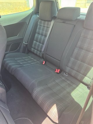 Volkswagen Golf GTD (paquete R20)