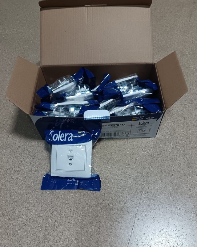 Caja 10 Tomas Teléfono RJ11 Solera Europa ERP84U