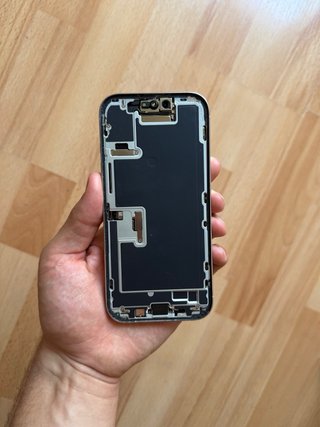 Struttura completa per iPhone 16 Pro