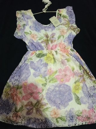 Vestido floral talla S