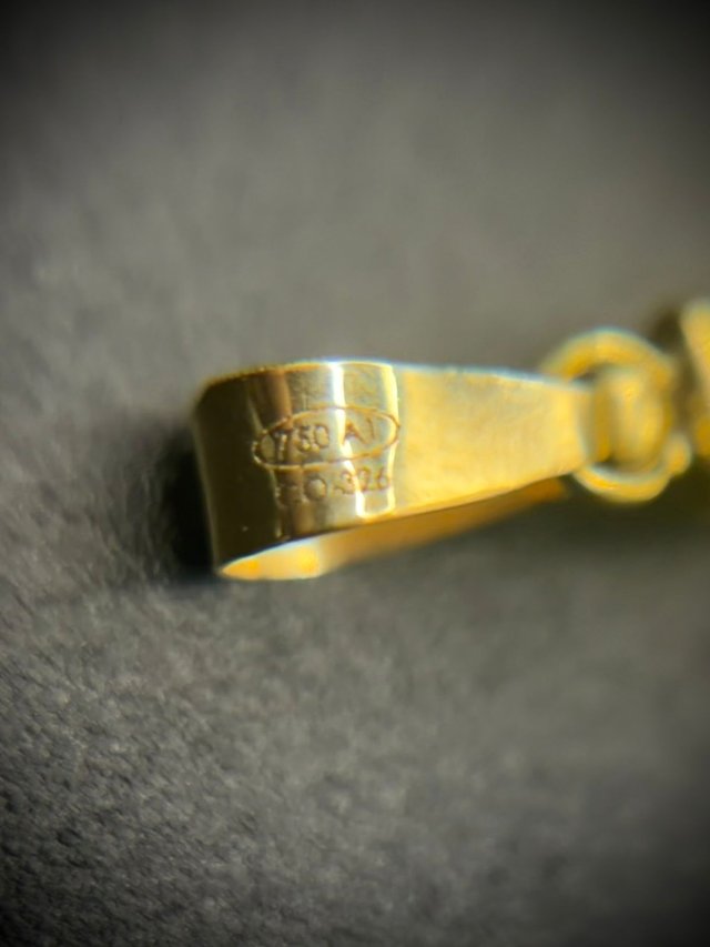 COLGANTE CRUZ DE ORO 18K 0,62GR