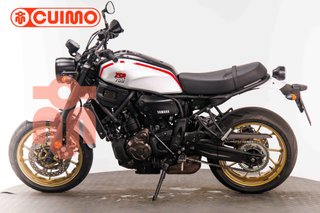 YAMAHA XSR 700 X TRIBUTE