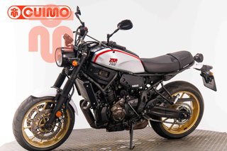 YAMAHA XSR 700 X TRIBUTE
