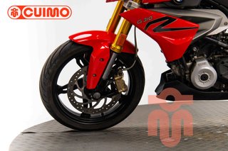 BMW G 310 R