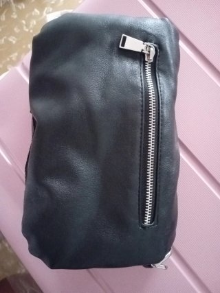 Bolso negro Parfois acolchado