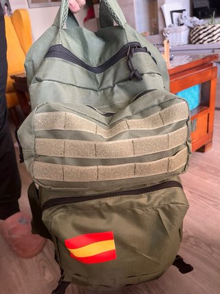 Mochila Táctica Verde con Bandera Española