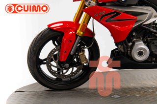 BMW G 310 R