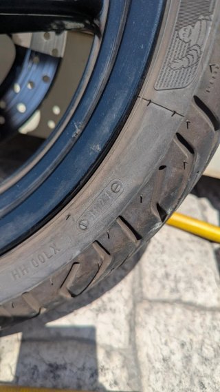 Llanta Delantera Yamaha X Max 250 2007