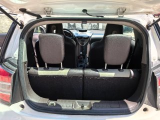 Toyota iQ 2009
