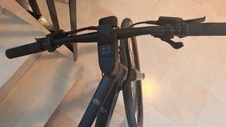 Bicicleta Eléctrica Urbana Negra