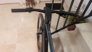 Bicicleta Eléctrica Urbana Negra