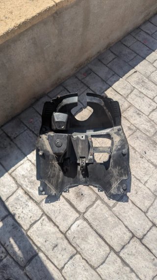 Plástico Guantera Yamaha XMAX 250 2007