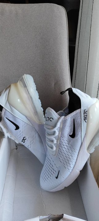 Nike Air Max 270 Blancas
