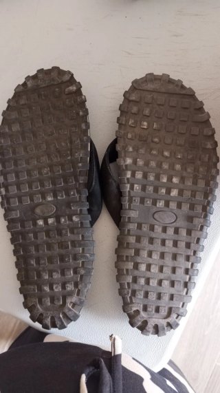 Sandalias Hombre Negras y grises