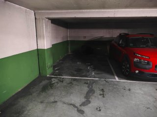 Se alquila plaza de garaje en Rúa Lepanto Ponteved