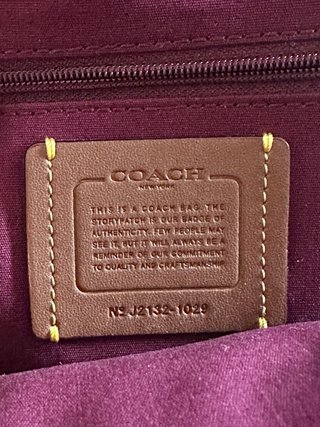 Mochila Coach Carrie 23 Café