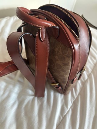 Mochila Coach Carrie 23 Café