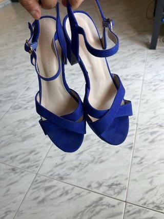 Tacones azules de plataforma