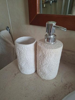 Dispensador jabón y vaso cerámica blanco